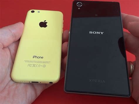Apple iPhone 5C vs Sony Xperia E Karşılaştırma 